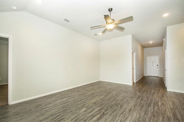 Foto del edificio - 8840 Landergin Mesa Dr