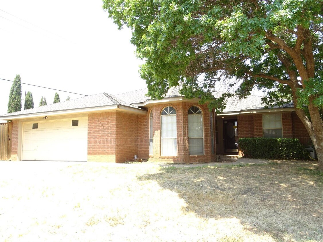 Primary Photo - 5738 94th St