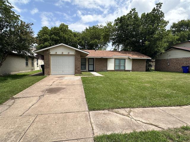 Building Photo - 12417 Spring Branch Dr