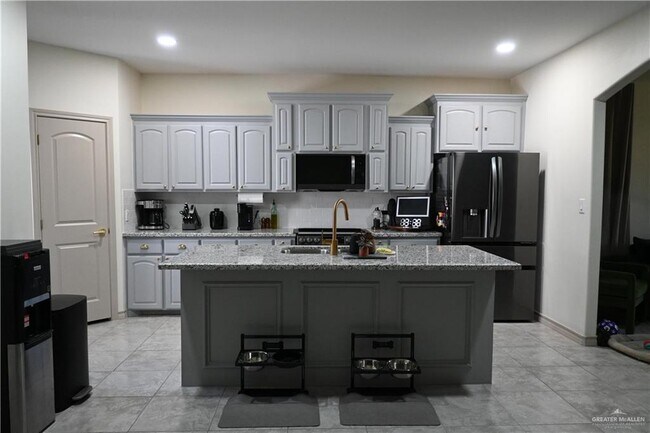 Foto del edificio - 6 N 26th Dr