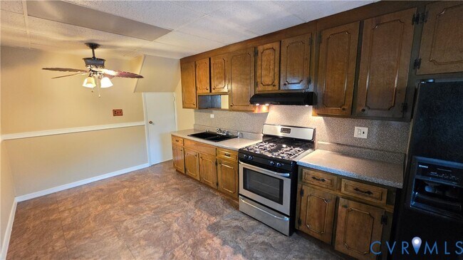 Foto del edificio - 1430 Carlisle Ave