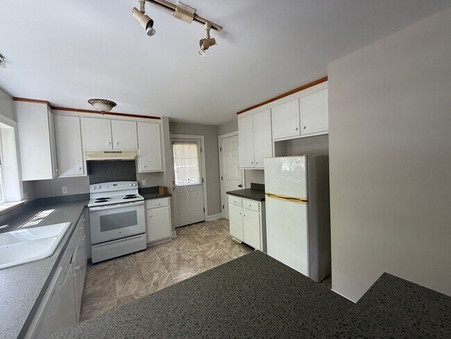 Foto del edificio - 1504 Gold St N