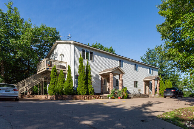 Building Photo - Northwoods Apartments