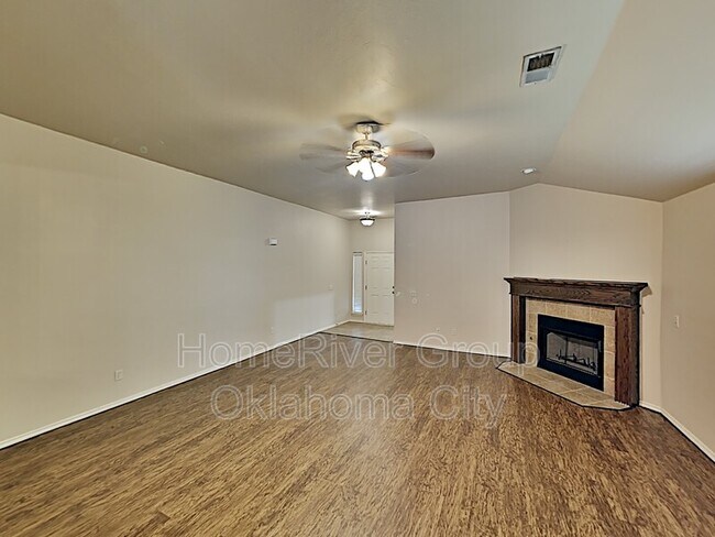 Foto del edificio - 12798 SE 19th St