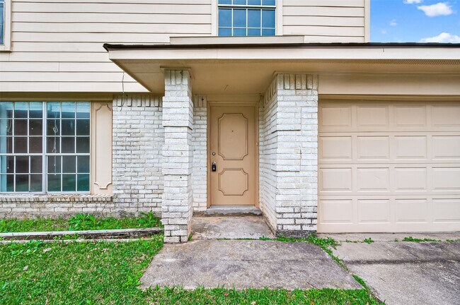 Foto del edificio - 7523 La Pl Dr