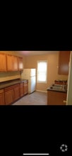 Building Photo - 2804 Harriet Ave