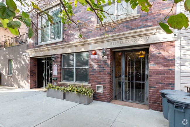 Building Photo - 181 Withers St