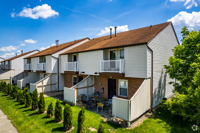 Foto del edificio - KSU East Townhomes - Student Housing