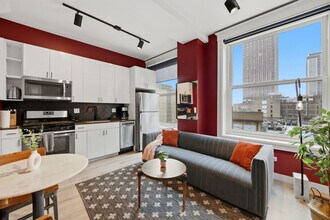 Building Photo - 417 S Dearborn St