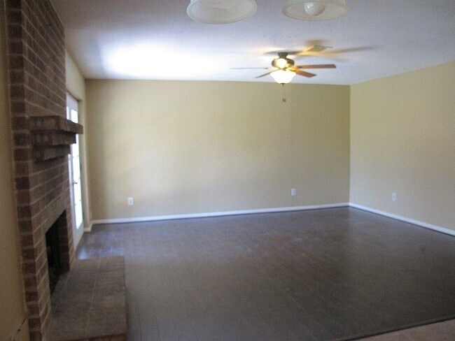Building Photo - 14415 Crosshaven Dr