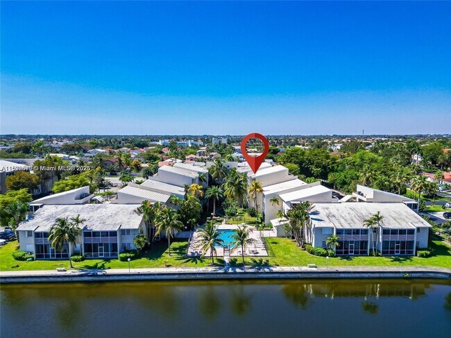 Foto del edificio - 21121 SW 85th Ave