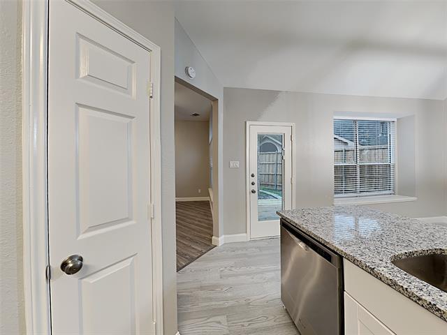 Building Photo - 2508 Bent Brook Dr