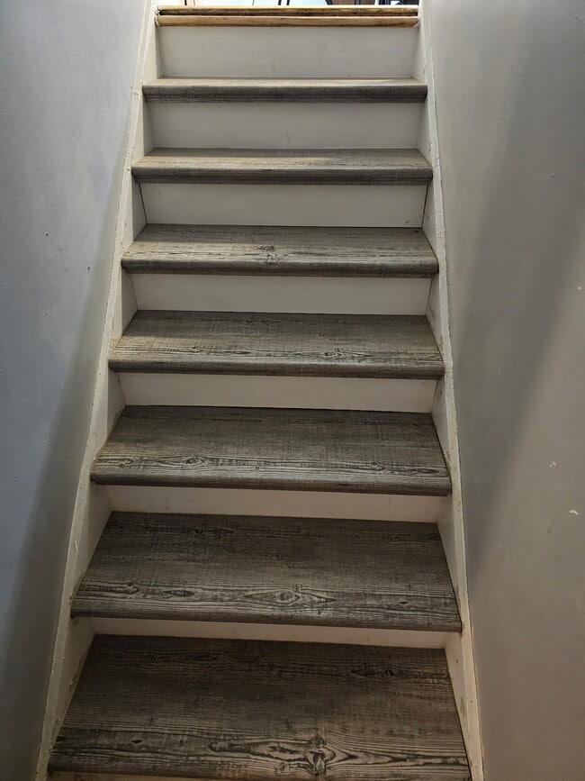 Foto del edificio - 608 Old Pine Rd