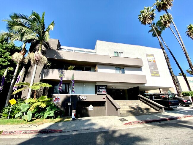 Foto del edificio - Bronson Towers