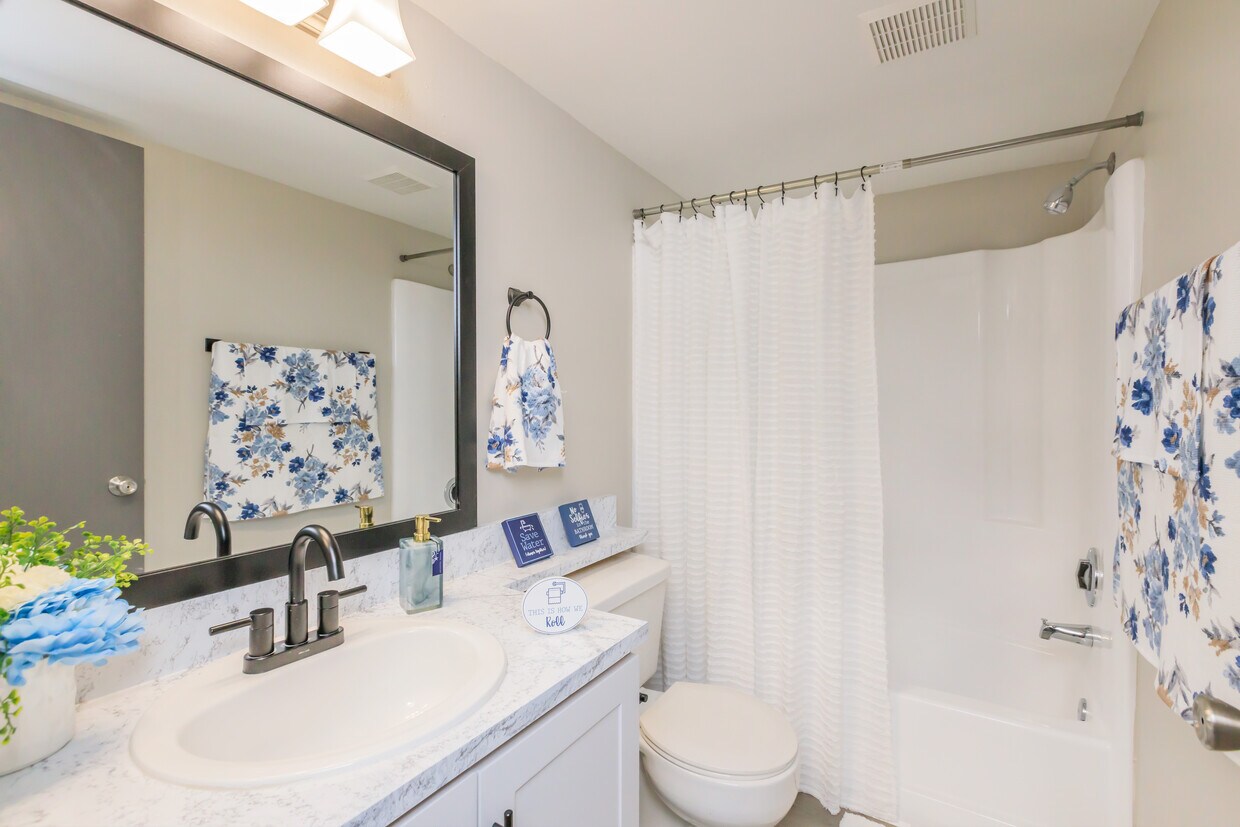 Foto principal - Preserve at Manatee Bay