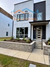 Building Photo - 2526 Freeman Rd SW