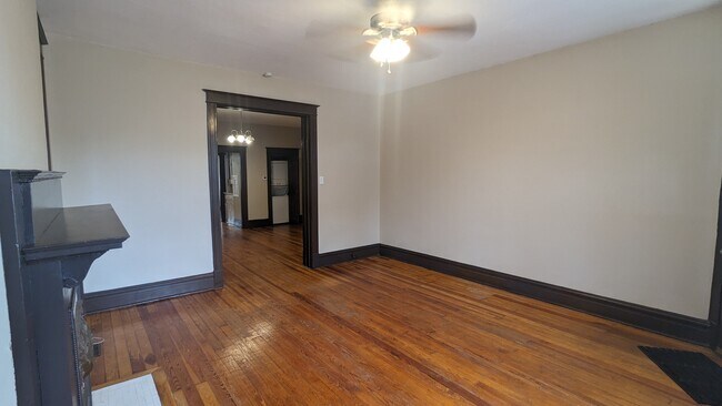 Foto del edificio - 2203 Jules St