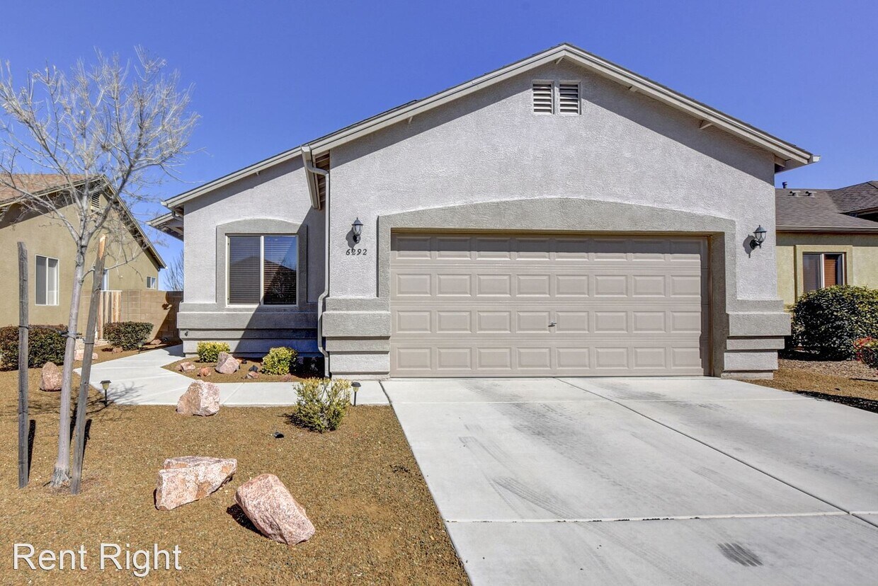3 br, 2 bath House 6292 E Boothwyn Street House Rental in Prescott