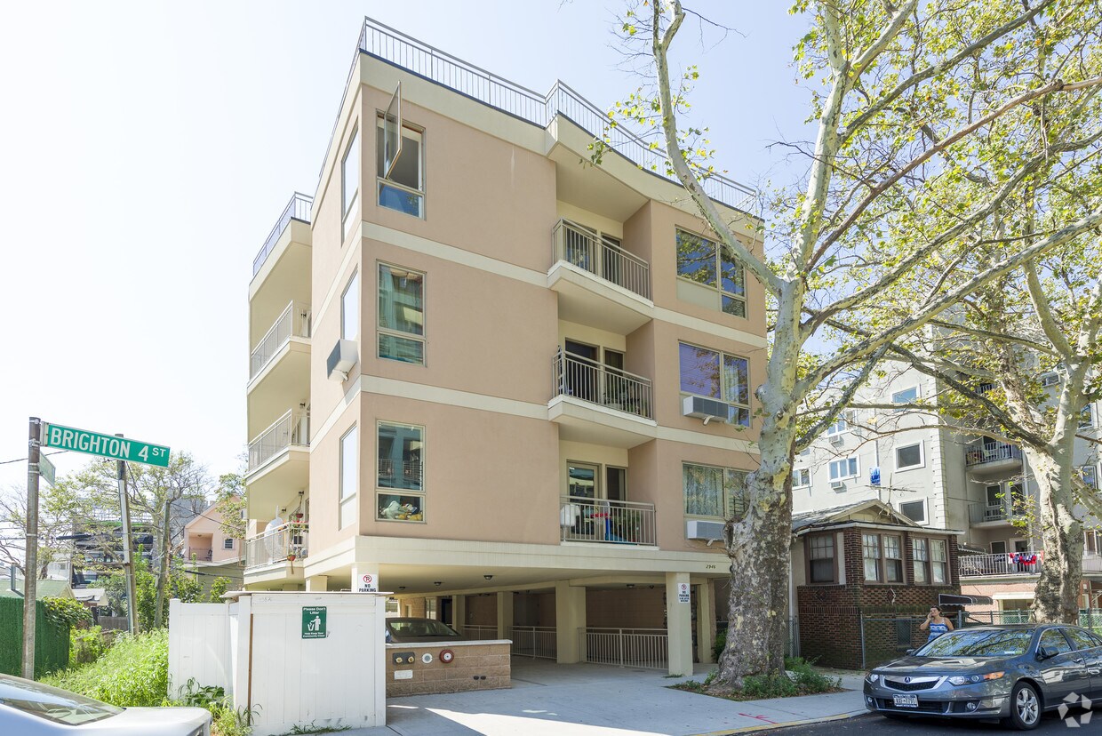 2946 Brighton 4th St, Brooklyn, NY 11235 Rentals in Brooklyn at 2946