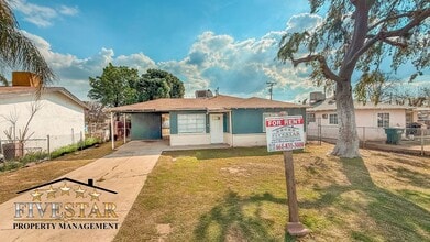 Building Photo - 2703 Center St