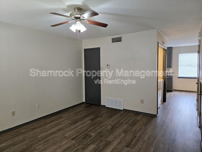 Building Photo - 1226 Baylor Ave
