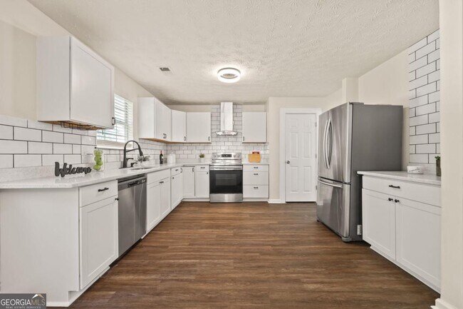 Foto del edificio - 211 Millstone Dr