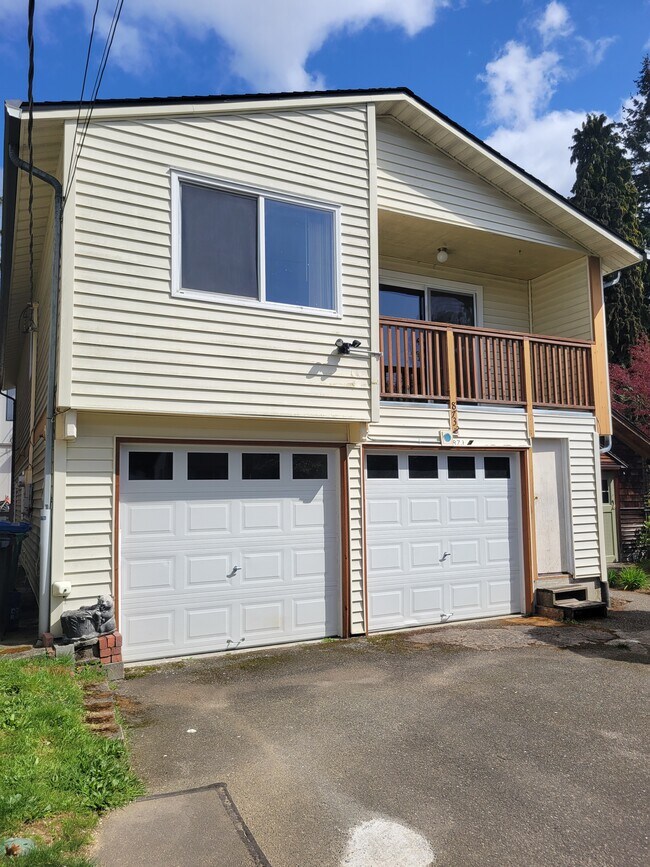 Foto del edificio - 8732 14th Ave NW