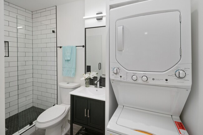 Foto del edificio - 4683 49th St