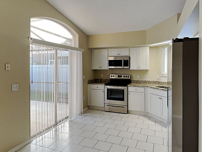 Building Photo - 1618 Maplestead Ct