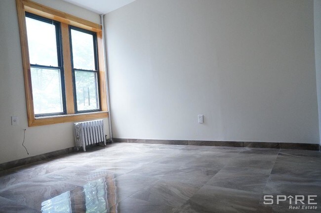 Building Photo - 1602 E 43rd St
