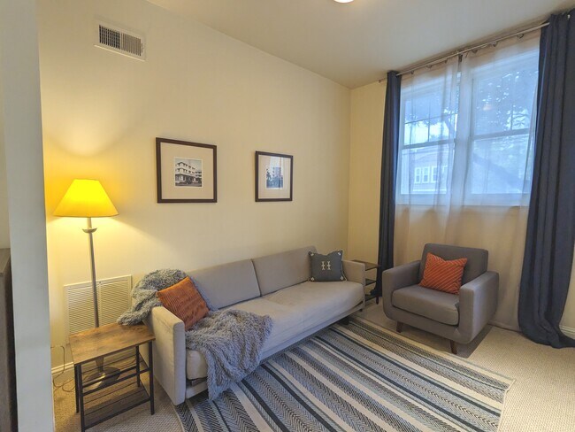 Foto del edificio - 645 Hampshire St