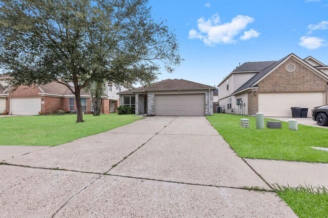 Foto del edificio - 16957 Wren Hill St