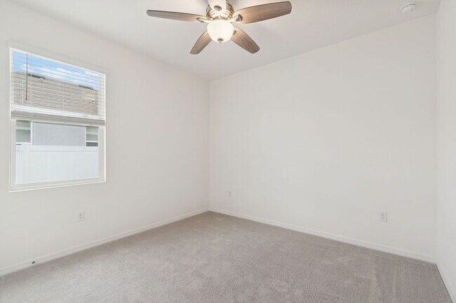 Building Photo - 7139 Steer Blade Dr