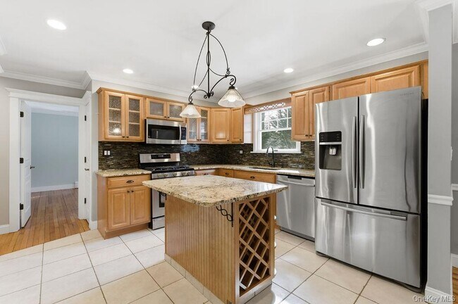 Foto del edificio - 19 Howell Ln