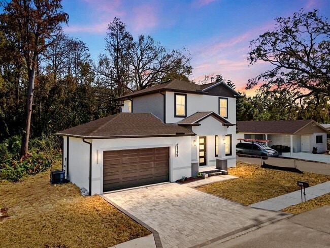 Foto del edificio - 8119 N Dakota Ave