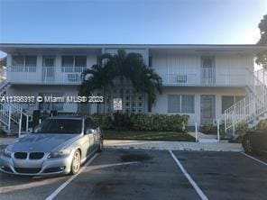 Building Photo - 2100 NE 51st Ct