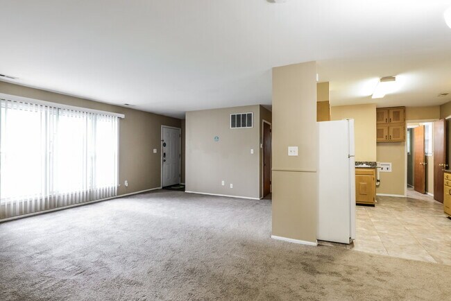 Foto del edificio - 6840 W 16th St