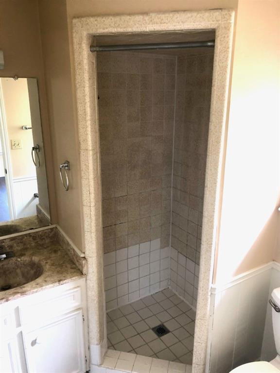 Building Photo - "Spacious 2-Bed, 2-Bath Oasis in the Heart...