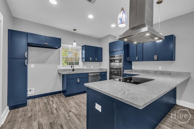 Foto del edificio - 2706 Hopkins St