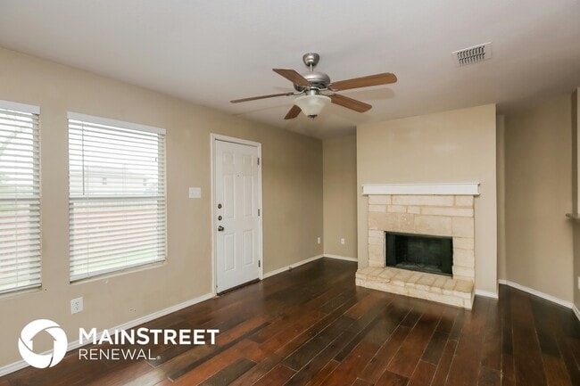 Building Photo - 1405 Krista Dr