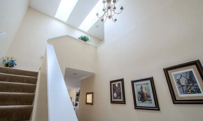 Building Photo - 8172 Verbeck Dr