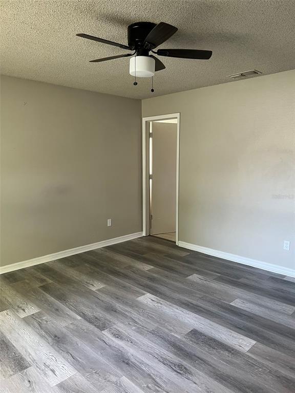 Building Photo - 319 Eaton St