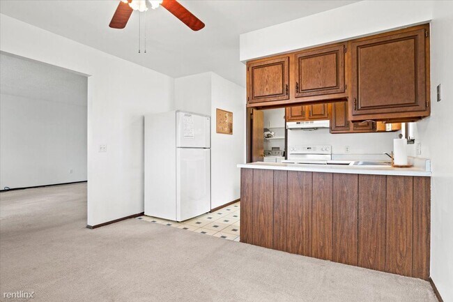 Foto del edificio - 3 br, 1.5 bath House - 315 Sentry Hill Road