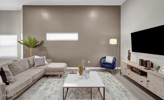 Foto del edificio - 13253 Coldham St
