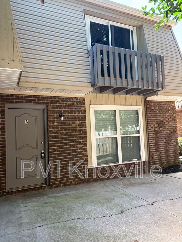 Photo - 9120 Woodpark Ln Apartment