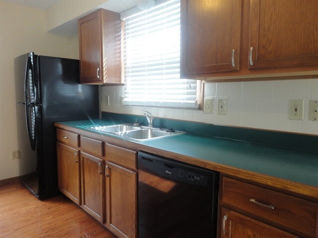 Building Photo - 4849 Dori Park Dr