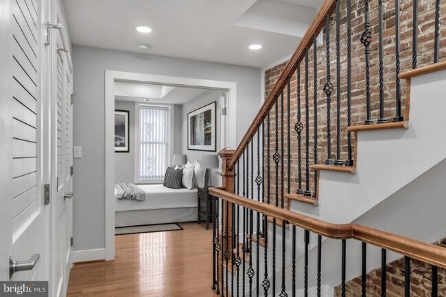 Foto del edificio - 1310 Riggs St NW
