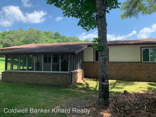 Primary Photo - 3 br, 1 bath House - 4308 Parker Loop Rd