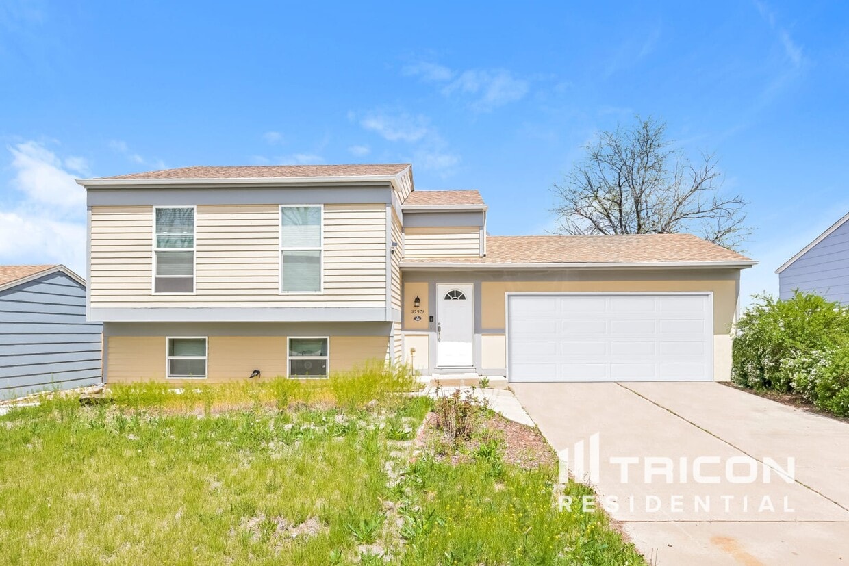 Primary Photo - 20501 E Coolidge Pl