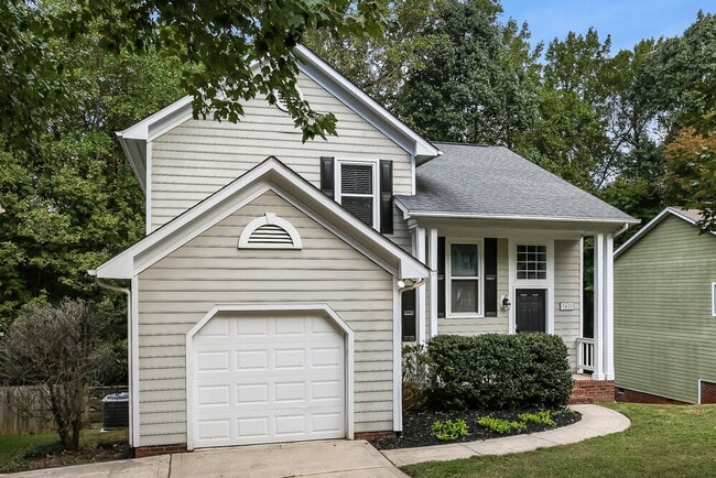 Building Photo - 7425 Hubbard Woods Rd